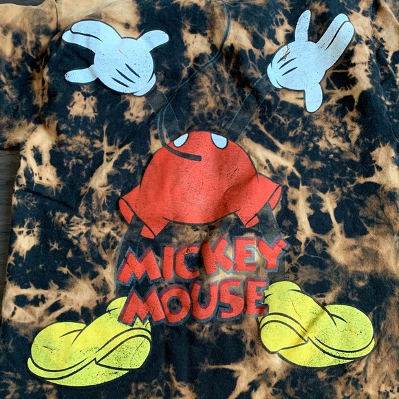 Disneyland distressed size small Mickey t shirt - Picture 5 of 6